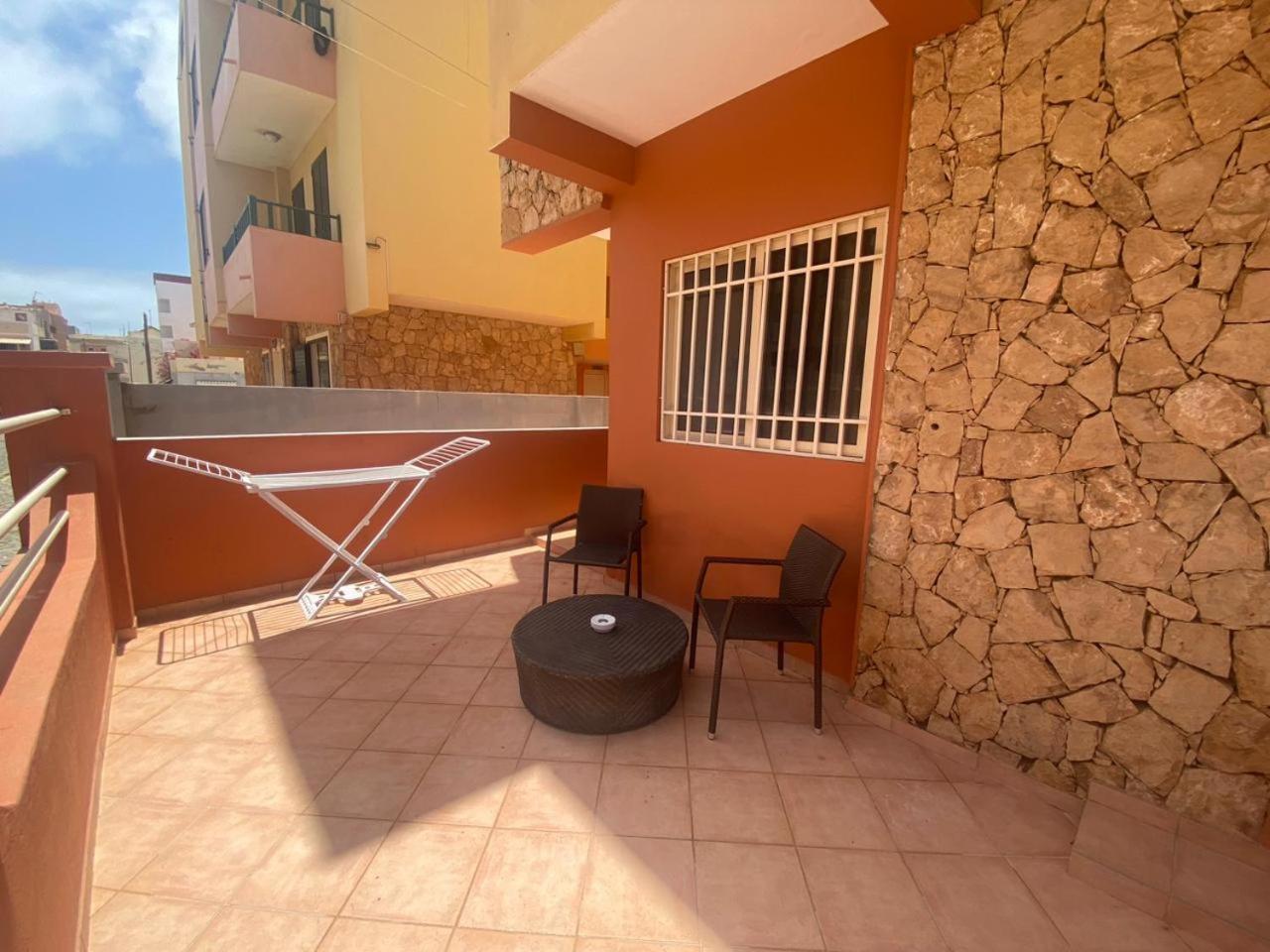 Katila-Rooms T1 Santa Maria Buitenkant foto